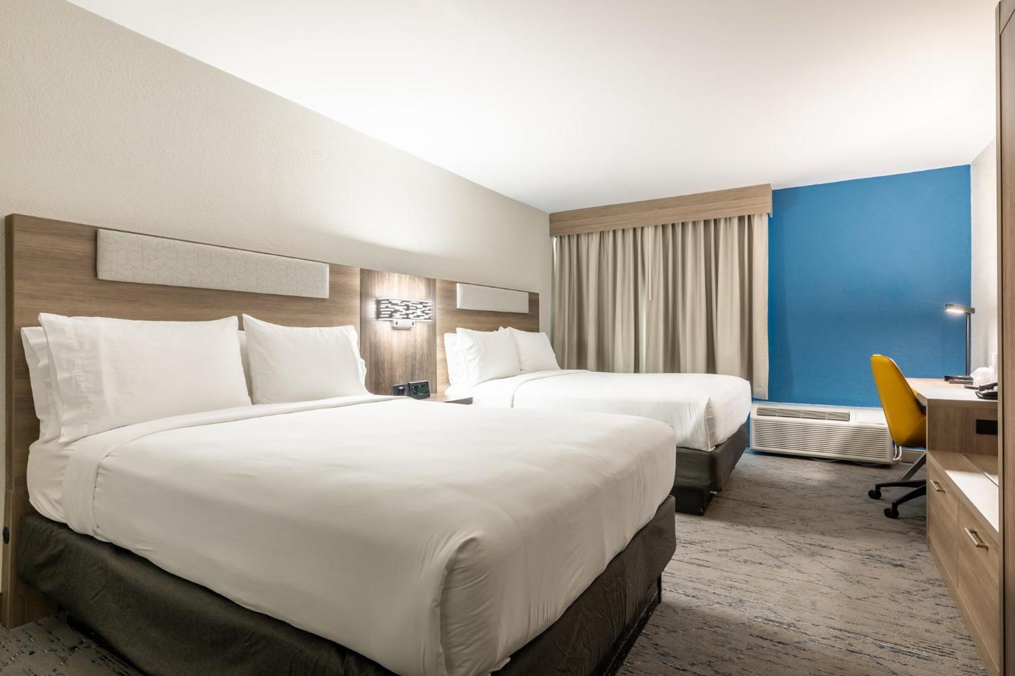 Hotel Express Nuys By Ihg Los Angeles