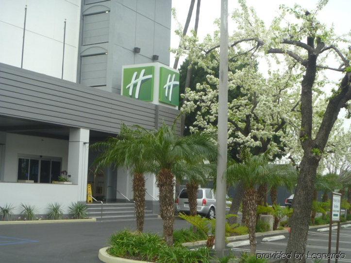 Express Nuys By Ihg Hotel Los Angeles