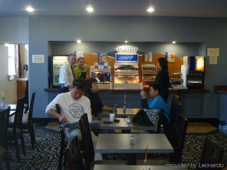 Hotel Express Nuys By Ihg