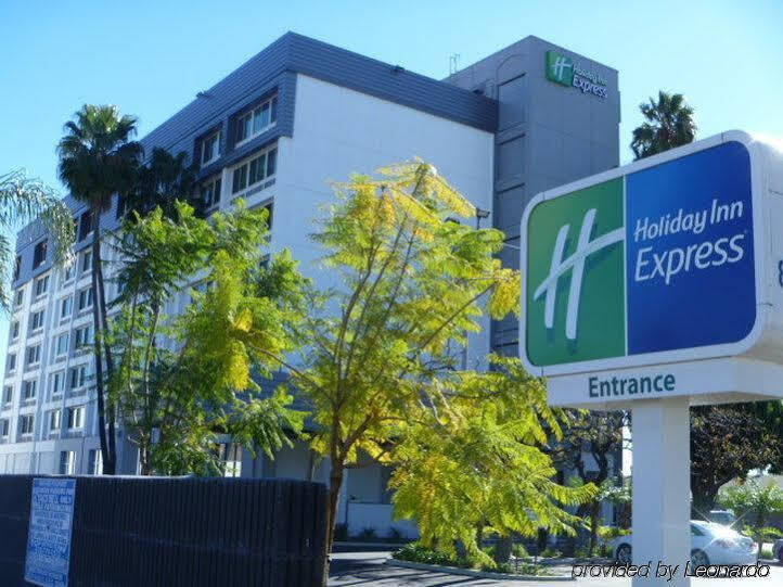 Express Nuys By Ihg