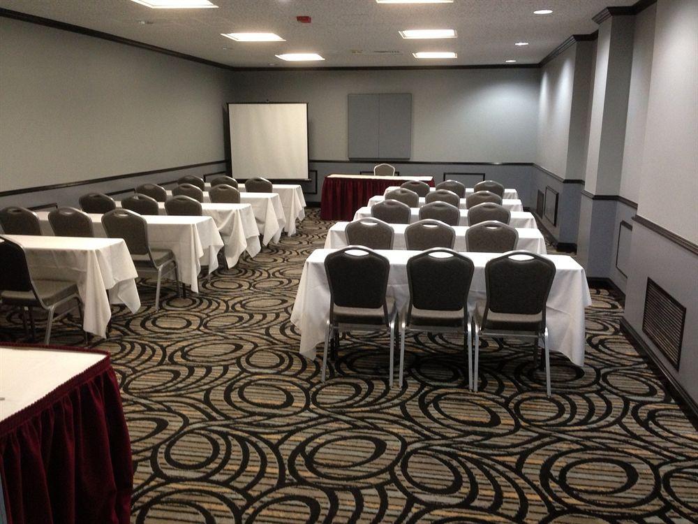 Hotel Express Nuys By Ihg
