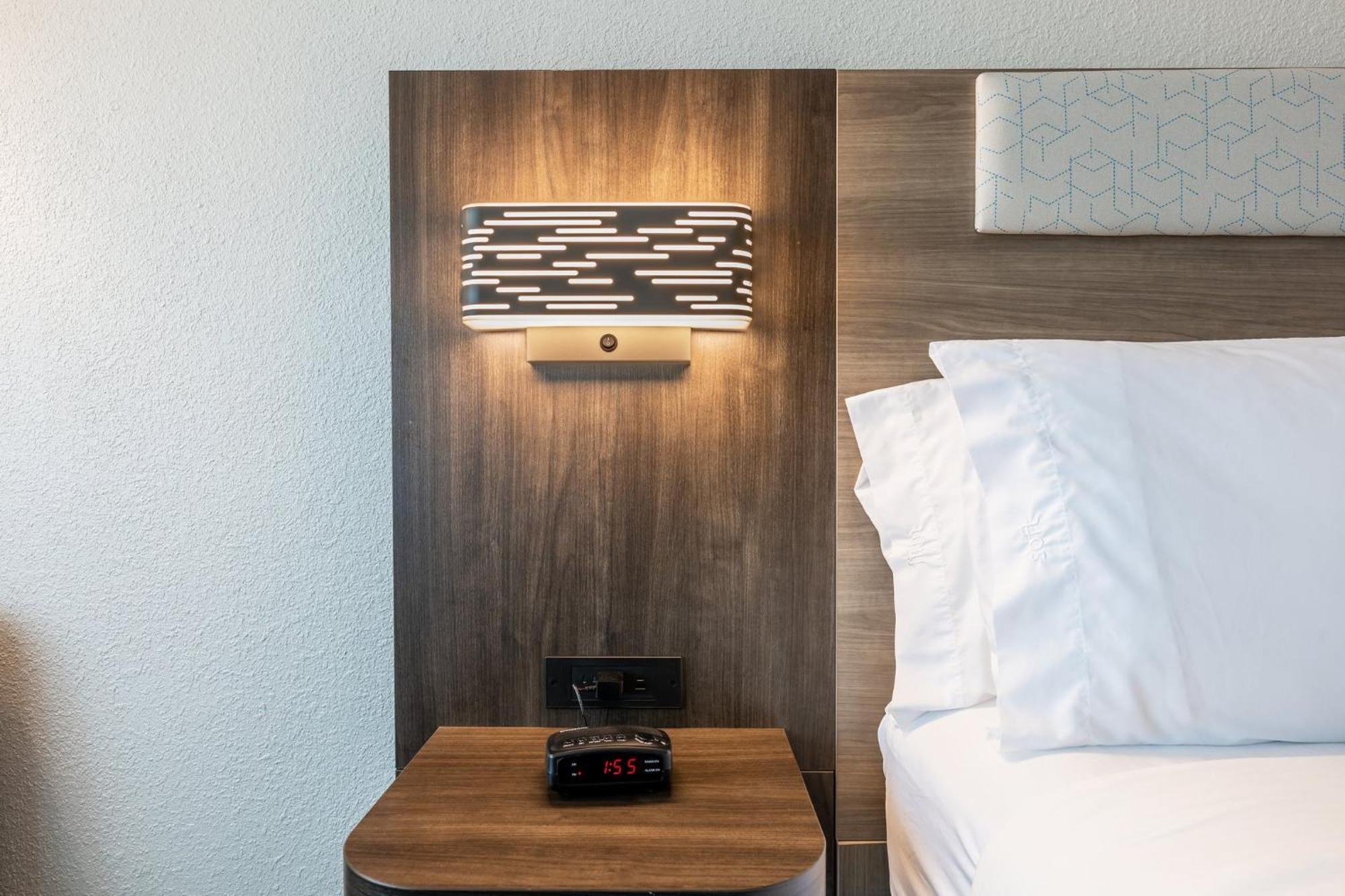 Express Nuys By Ihg 2* Los Ángeles